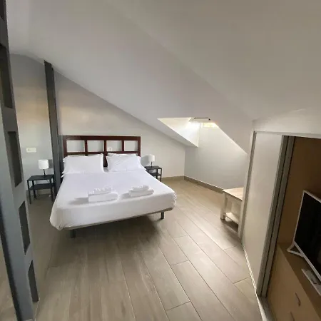 V Junto A Plazamayor * Salamanca