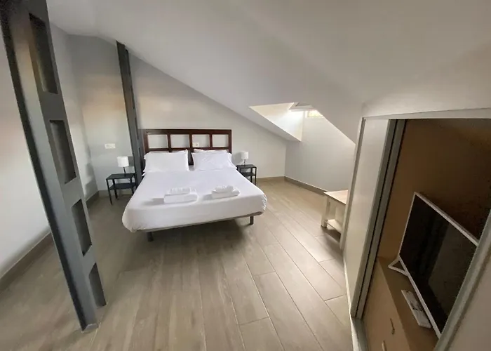 V Junto A Plazamayor